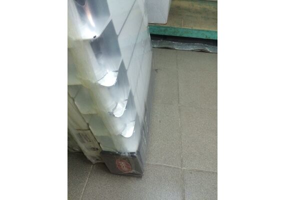 Биметаллический радиатор Rifar Monolit Ventil 500 14 секций (Уценка), изображение 3